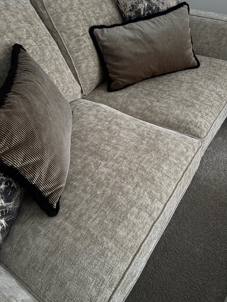 Sofologe 3 seater & large chair