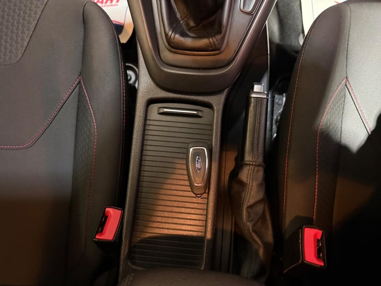 2017 Ford Focus 1.0T EcoBoost ST-Line Euro 6 (s/s) 5dr ESTATE Petrol Manual