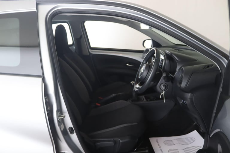 2022 Toyota Aygo X 1.0 VVT-i Pure Euro 6 (s/s) 5dr HATCHBACK Petrol Manual