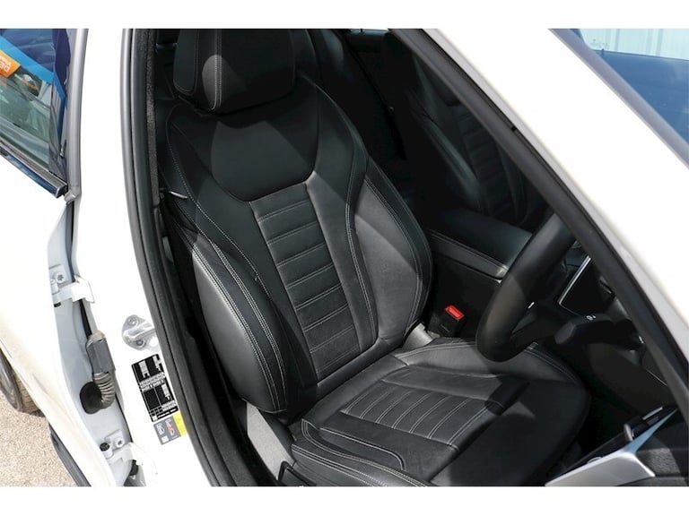 2019 BMW 3 Series 330e M Sport Saloon HYBRID Automatic