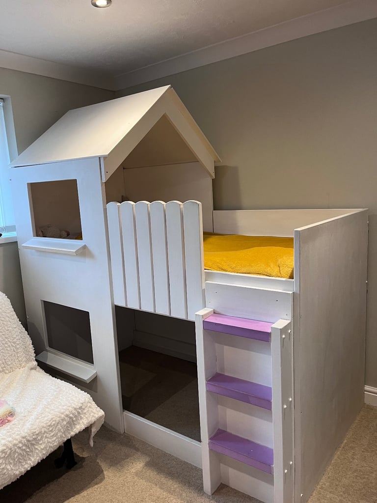 High bed / bunk bed