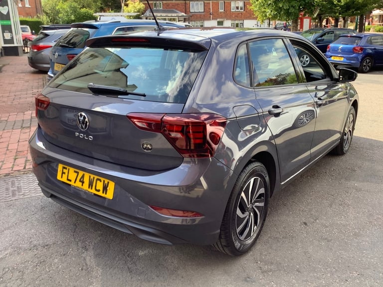 2024 Volkswagen Polo LIFE Hatchback Petrol Manual