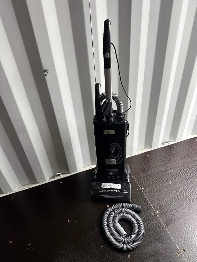 Sebo 91540GB Automatic Pet Epower Upright Vacuum Cleaner Black And Silver