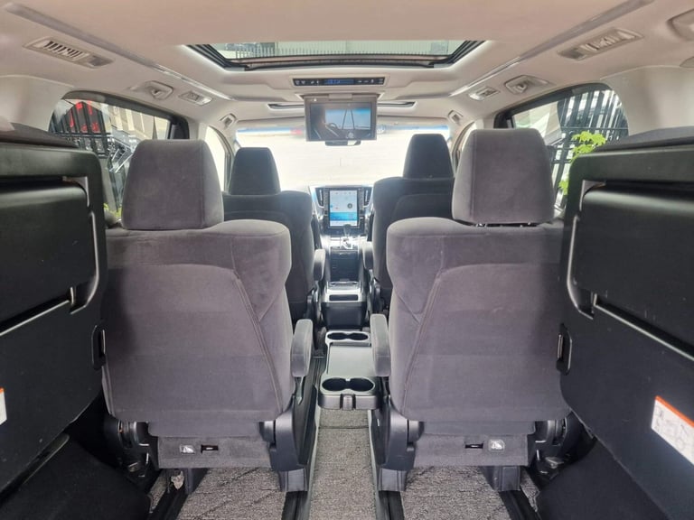 2016 Toyota Alphard 2.5  Petrol Automatic