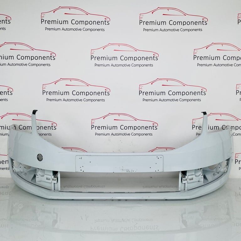 Skoda Octavia Front Bumper Genuine White Mk3 Se Face Lift 2017 - 2020 [ao62]
