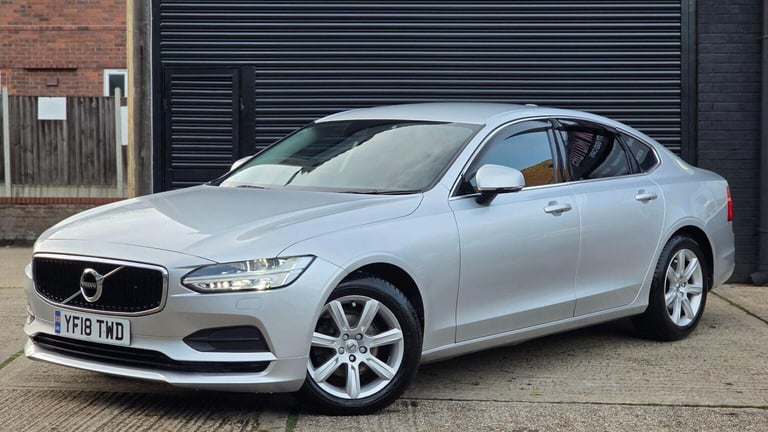 VOLVO S90 2.0 D4 Momentum Auto Euro 6 (s/s) 4dr 2018