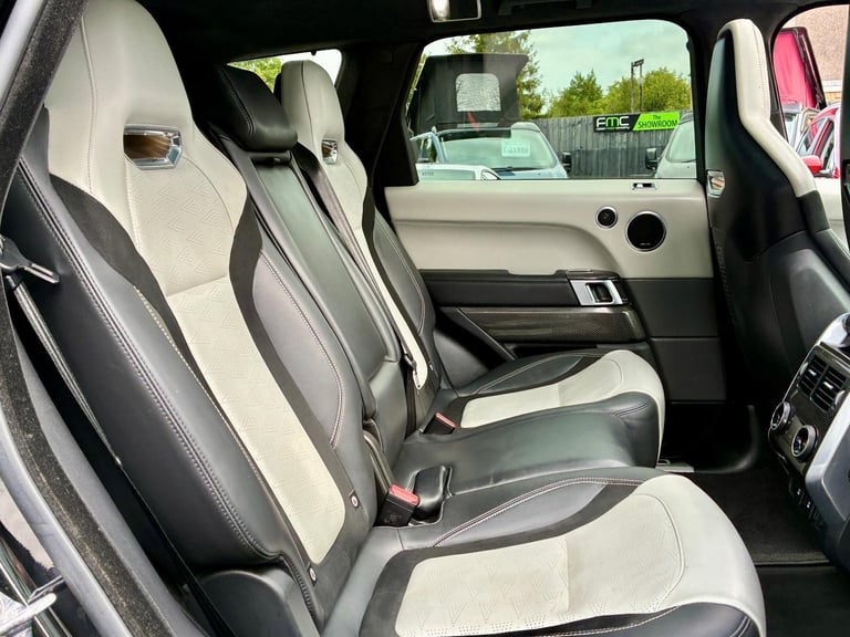 2018 Land Rover Range Rover Sport SVR 5.0 Auto **Carbon Pack - Low Miles**