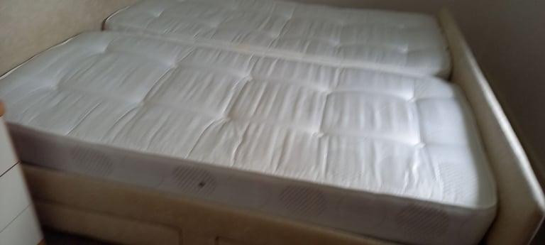 linked twin electric rise and recline bed - kingsize