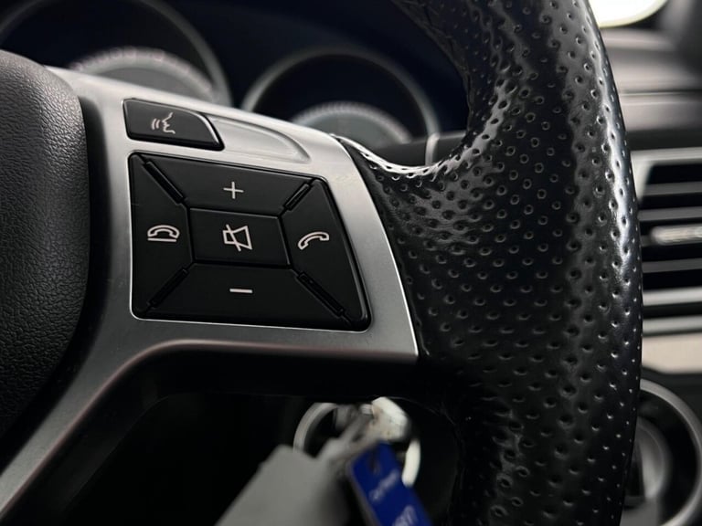 2016 Mercedes-Benz E Class E220 BlueTEC AMG Line Premium 2dr 7G-Tronic CONVERTIBLE DIESEL Automatic