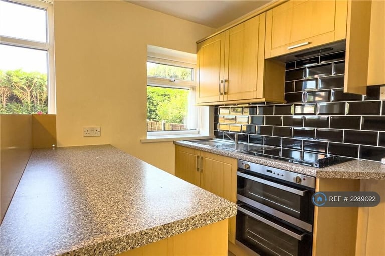3 bedroom house in Welbeck Avenue, Manchester, OL9 (3 bed) (#2289022)