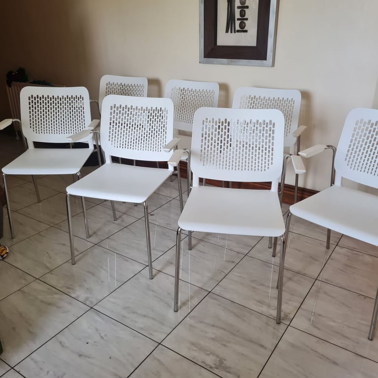 7 x designer canteen/cafe chairs 