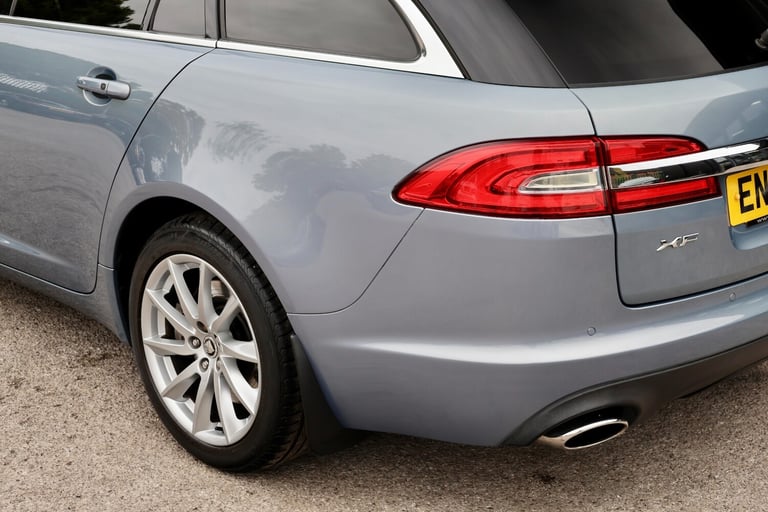 2013 '63' Jaguar XF 3.0 V6 Diesel Sportbrake Estate Premium Luxury + Rare Spec