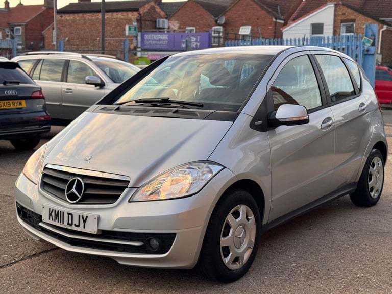 2011 Mercedes-Benz A-Class Hatchback (2008 - 2012) Hatchback Petrol Manual