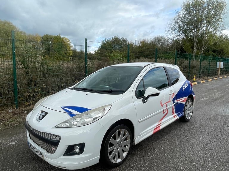 PEUGEOT 207 1.6 VTI S16 10 REG WHITE 3 DOOR MOT APRIL 6TH 2026 LADY OWNER 14 YEARS  INSURANCE 40+MPG