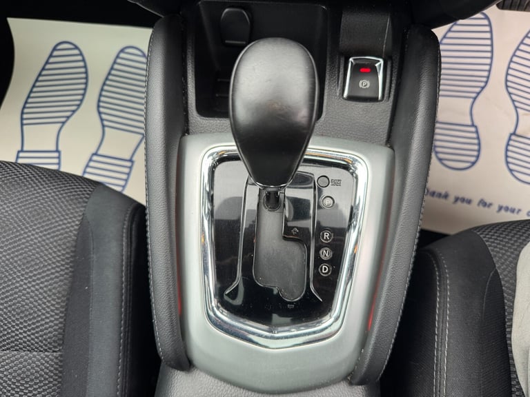 2017 Nissan Qashqai 1.2 DIG-T N-Connecta SUV 5dr Petrol XTRON 2WD Euro 6 (s/s)