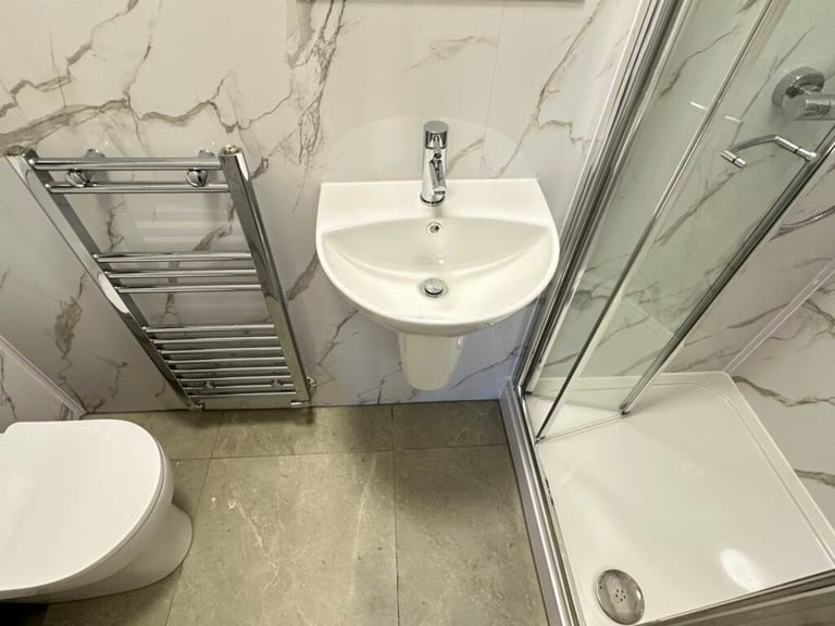 SELECTION OF BRAND NEW ENSUITE BEDSITS CARLYON AVENUE SOUTH HARROW HA2