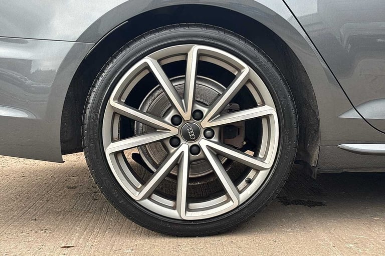 2019 Audi A4 35 TFSI S Line 4dr Saloon Petrol Manual