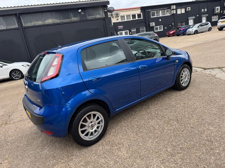 2010 Fiat Punto Evo 1.4 Dynamic Euro 5 (s/s) 5dr HATCHBACK Petrol Manual