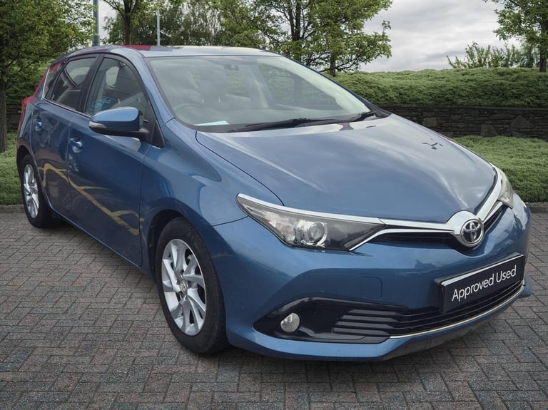 2016 Toyota Auris 1.6 D-4D Business Edition 5dr Hatchback Diesel Manual