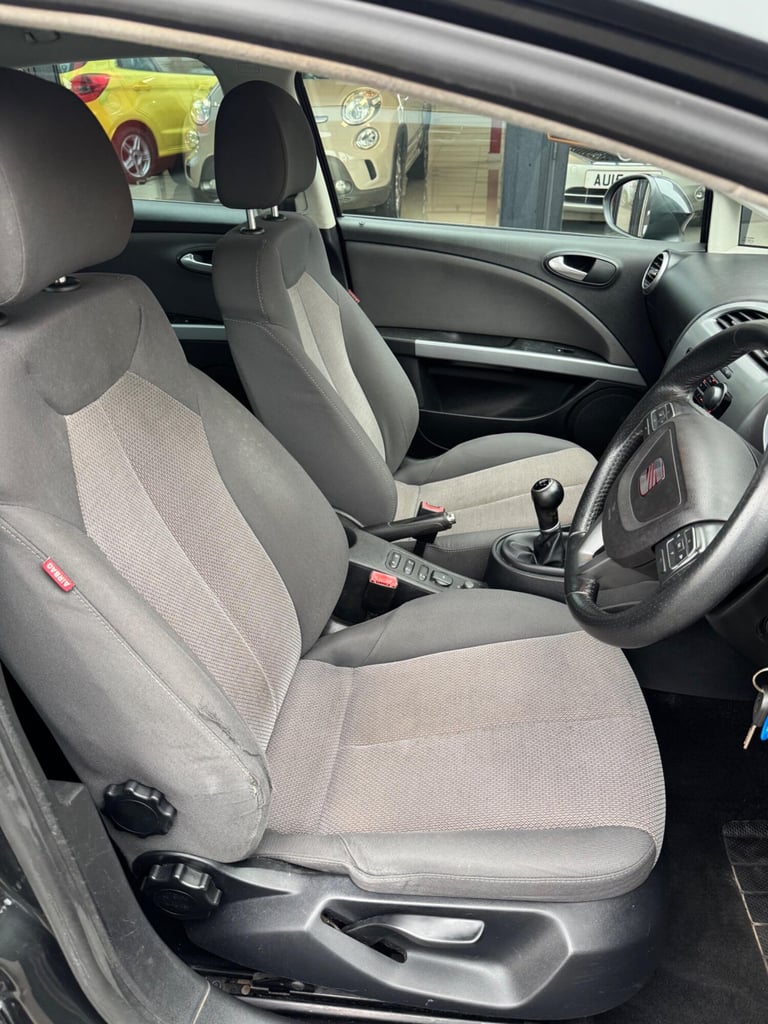 2010 SEAT Leon 1.6 TDI CR Ecomotive SE 5dr HATCHBACK DIESEL Manual
