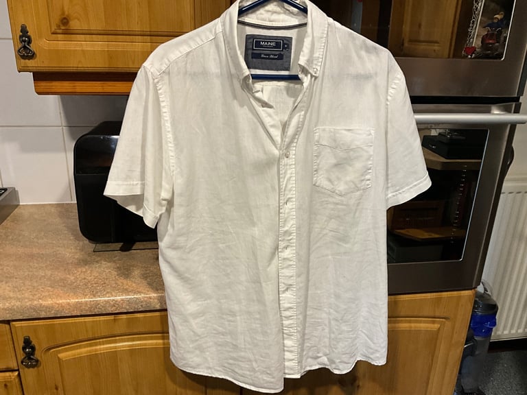 image for MAINE short sleeve shirt size medium in IMMACULATE CLEAN CONDITION thanks
