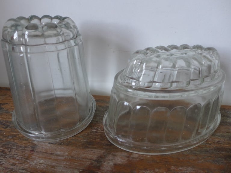 Collectable Kitchenalia: 8 Vintage Antique Glass Jelly Moulds. Blancmange Moulds.
