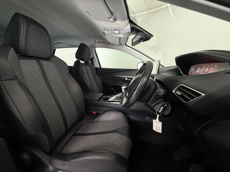 2018 Peugeot 3008 1.2 PureTech Allure Euro 6 (s/s) 5dr HATCHBACK Petrol Manual