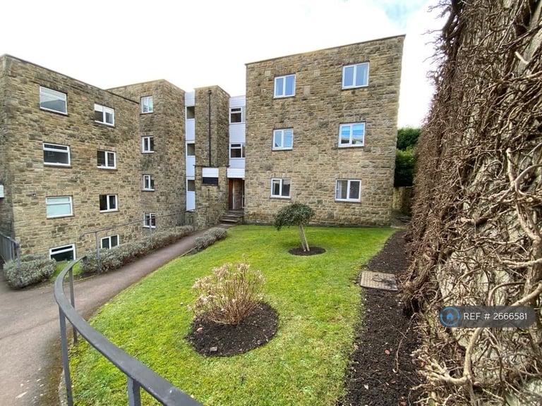 2 bedroom flat in Redholme, Sheffield, S10 (2 bed) (#2666581)