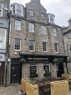 3 bedroom flat in Castle Street, City Centre, Aberdeen, AB11 5BB