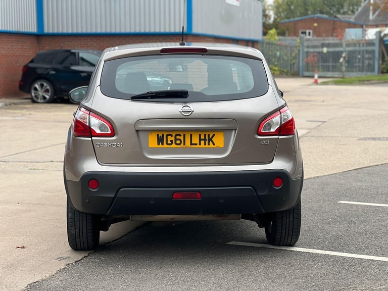 2011 Nissan Qashqai 1.5 dCi Acenta 2WD Euro 5 5dr HATCHBACK Diesel Manual