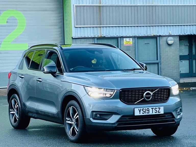 image for 2019 Volvo XC40 2.0 D3 R-Design Euro 6 (s/s) 5dr ESTATE Diesel Manual