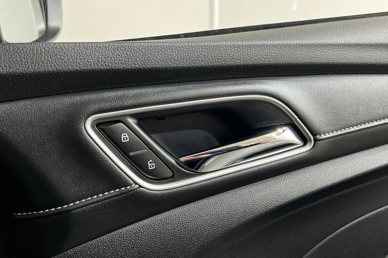 2021 71 MG MG 5 52.5KWH EXCITE ESTATE 5DR ELECTRIC AUTO (156 PS) REAR PARKING CA