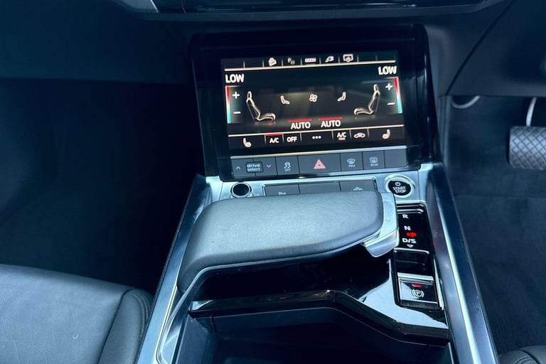 2022 Audi e-tron 50 Technik Sportback 5dr Electric Auto quattro 71.2kWh (11kW Charger) (313 ESTAT...