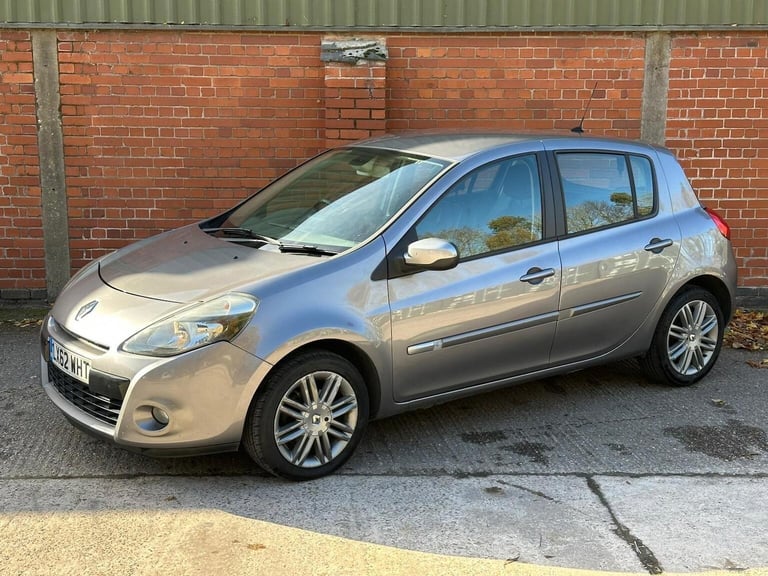 image for RENAULT CLIO 1.2 Dynamique TomTom Euro 5 5dr 2012
