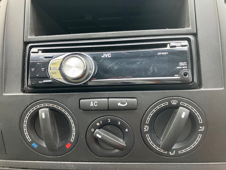 VW T5 Campervan 1.9 TDI