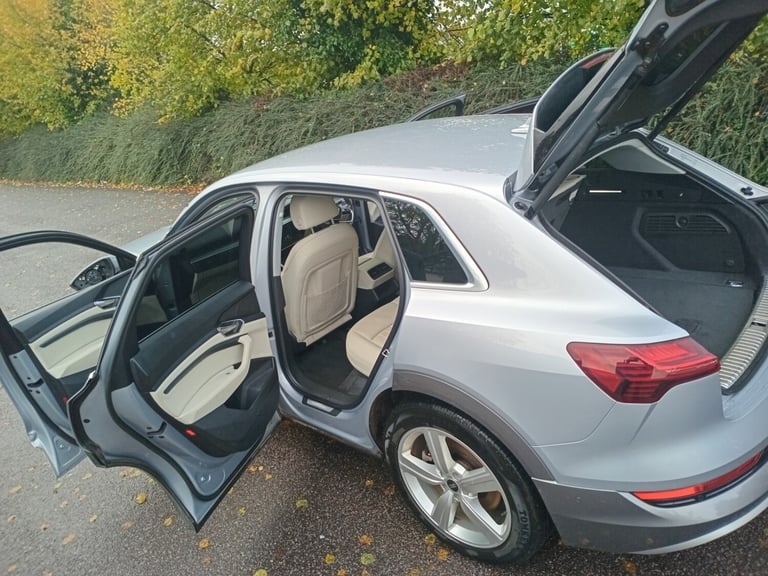 2022 AUDI E-TRON 230KW QUATTRO ESTATE  REPAIRABLE SALVAGE 