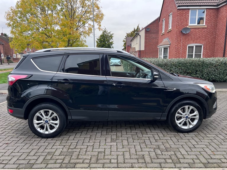 Ford, KUGA, Hatchback, 2017, Manual, 1498 (cc), 5 doors