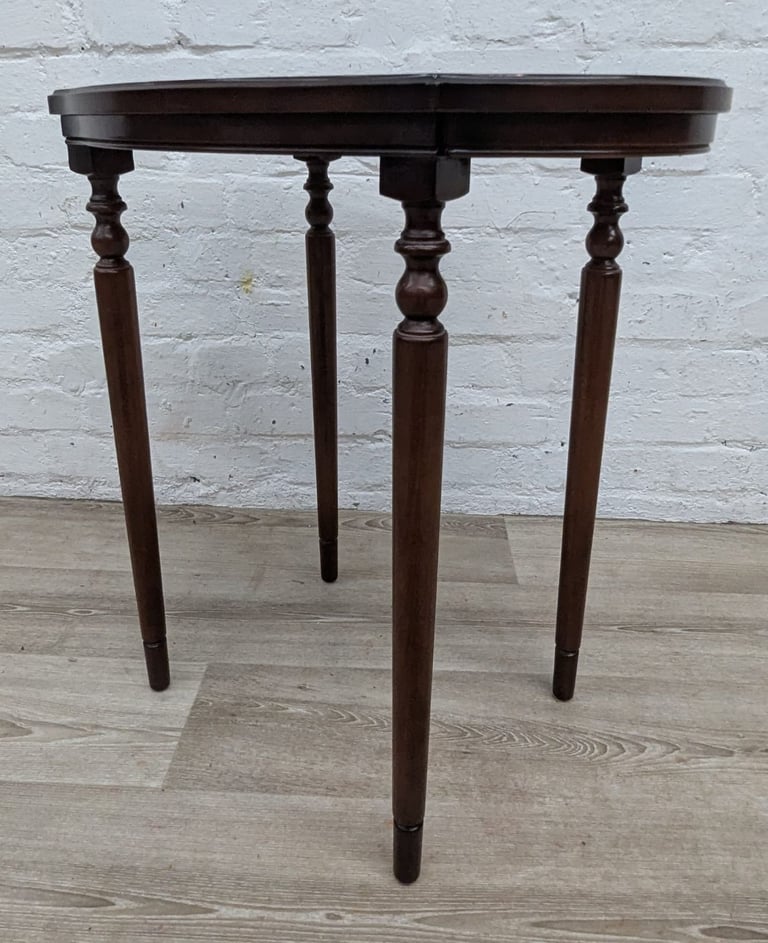 Reproduction mahogany side table