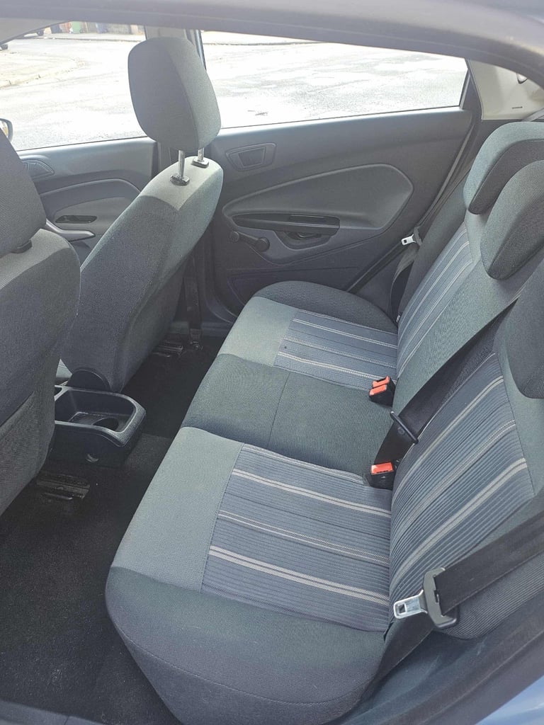  I sell ford fiesta 1.6 diesel Ford, FIESTA, Hatchback, 2010, Manual, 1560 (cc), 5 doors