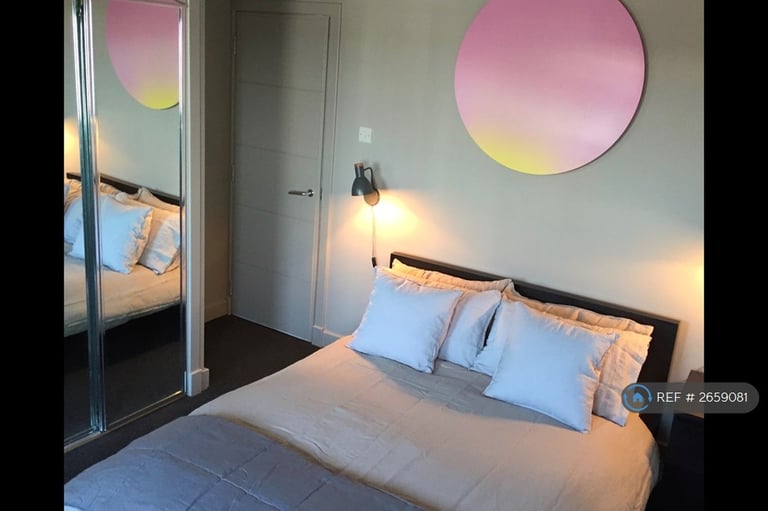 2 bedroom flat in Bath Street, Glasgow, G2 (2 bed) (#2659081)