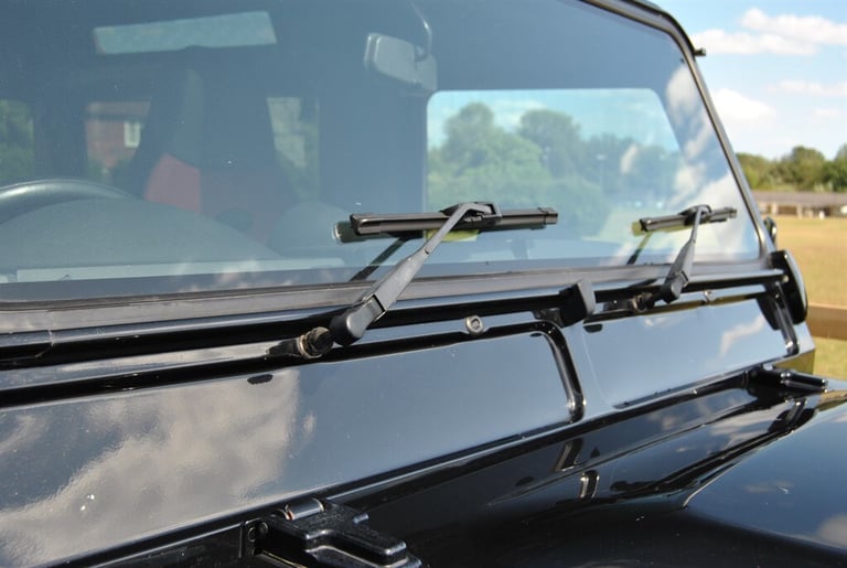 2015 Land Rover Defender XS Station Wagon TDCi [2.2] WINDOW VAN DIESEL Manual