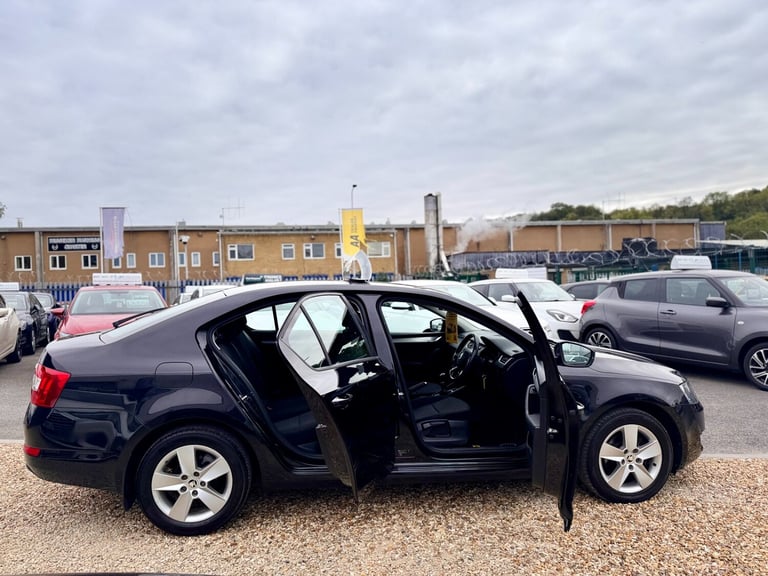 2014 Skoda Octavia 1.4 TSI SE 5dr HATCHBACK Petrol Manual