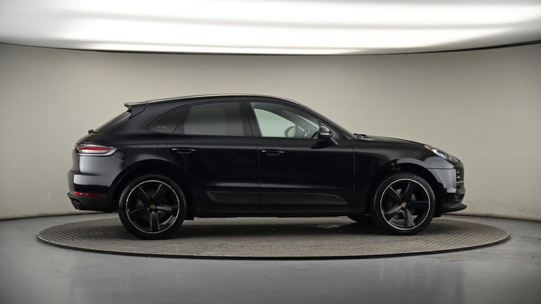 2019 Porsche Macan 2.0T SUV 5dr Petrol PDK 4WD Euro 6 (s/s) (245 ps) SUV Petrol Automatic