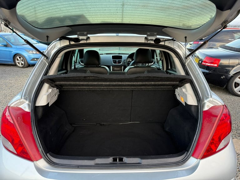 2012 Peugeot 207 1.6 HDi 92 Allure 5dr HATCHBACK Diesel Manual