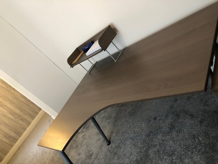 Large office desk with adjustable legs(light oak)