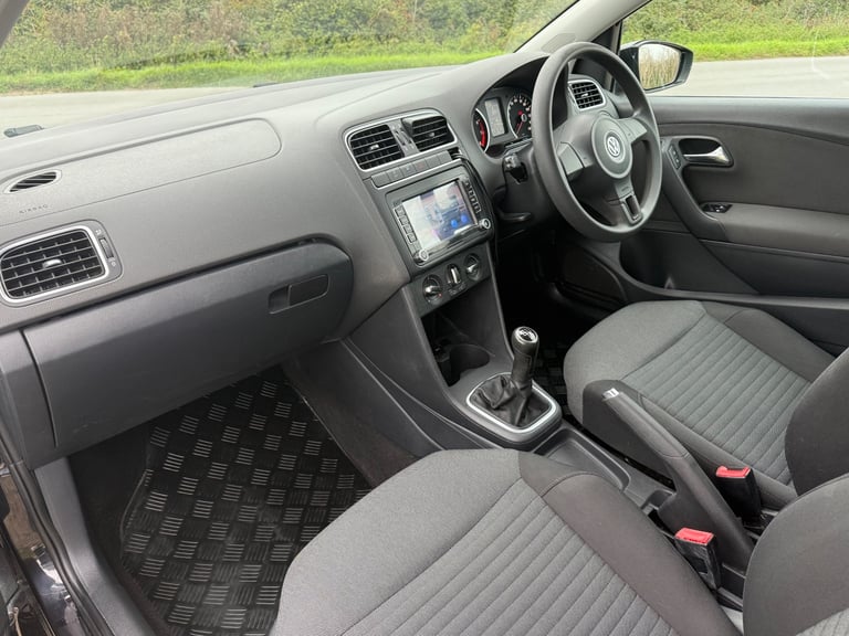 Volkswagen, POLO, Hatchback, 2011, Manual, 1390 (cc), 3 doors