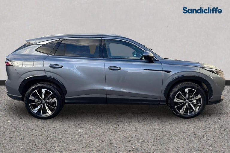 2024 MG MG HS 106290 Hatchback Petrol Manual