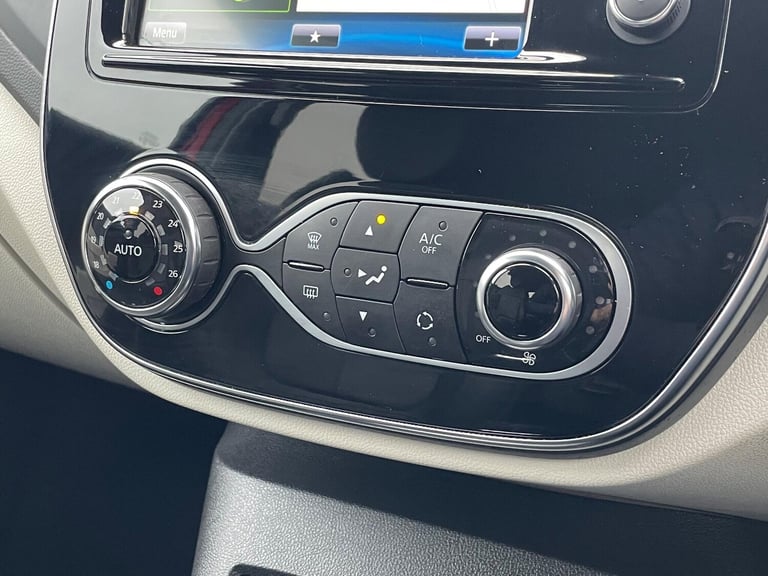 2018 Renault Captur 0.9 TCe ENERGY GT Line Euro 6 (s/s) 5dr HATCHBACK Petrol Manual