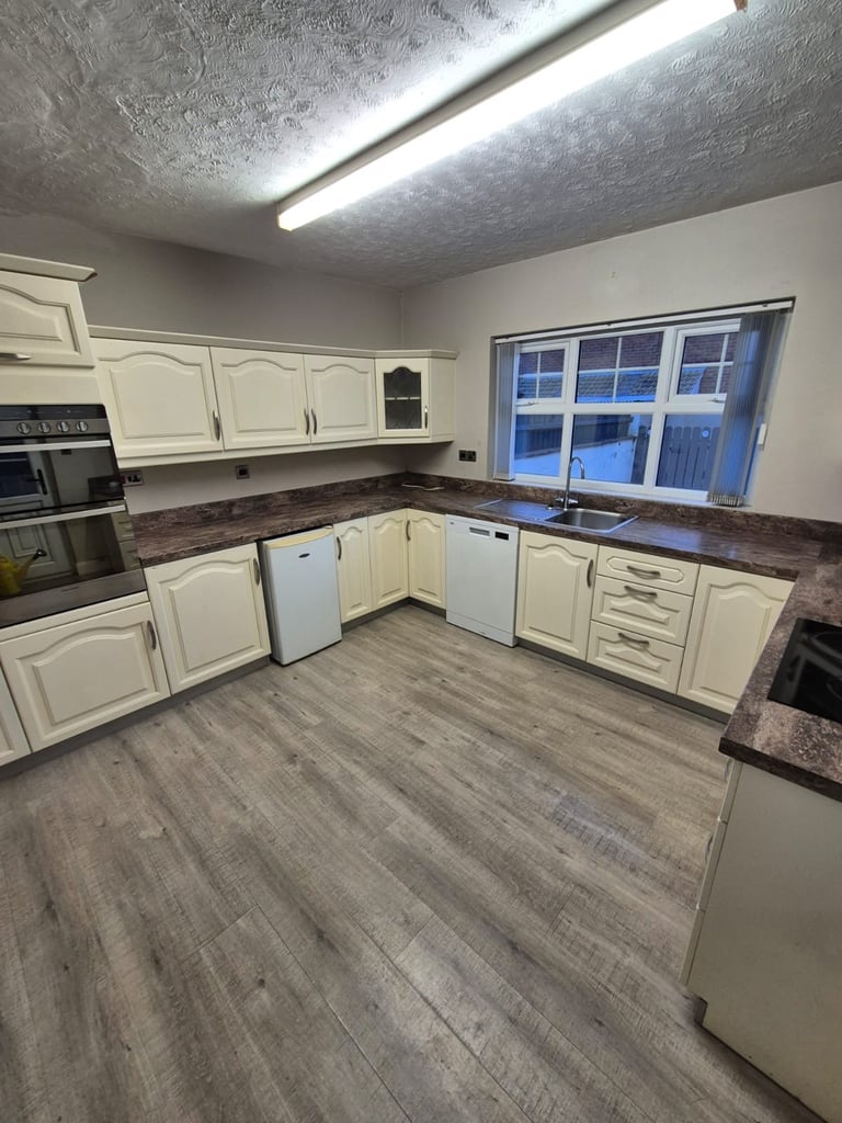 For Rent, 3 bedroom house, Broughshane To Let