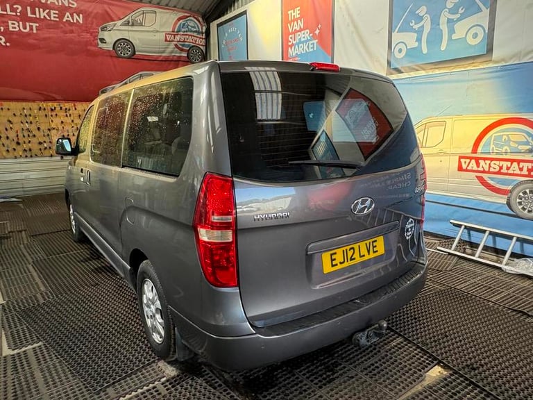 2012 Hyundai i800 2.5 CRDi Style 5dr Auto MPV DIESEL Automatic